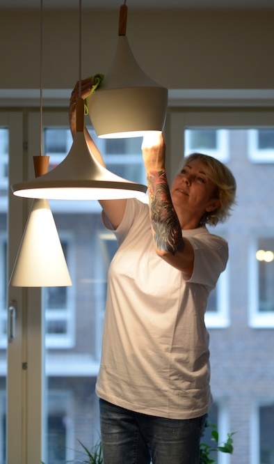 Bild storstadning lampa Strykfritt AB 2021